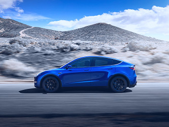 Tesla's Model Y SUV Brings More to the Masses | WIRED